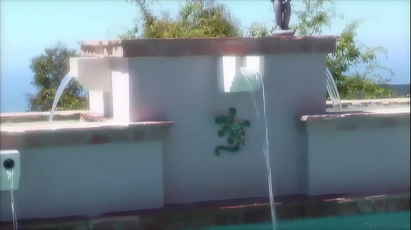 Nonton Blonde Slutty Girl Fucked By Big Cock thumbnail