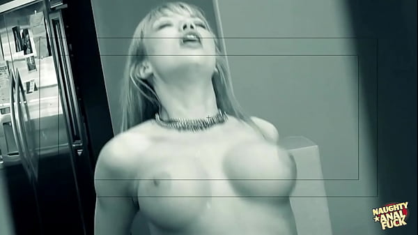 Play MP4 - Since her man cheated the curvy blonde has lets the mover pound her big ass