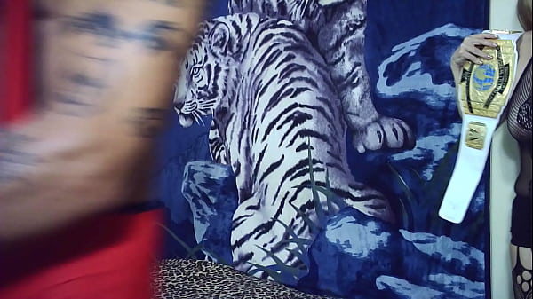 Intergender match & she sucks dick