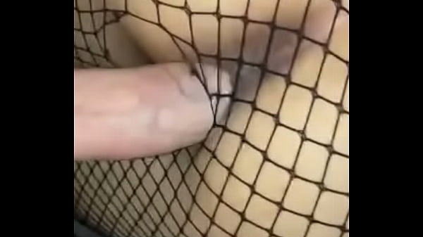 Tight pussy Arabin fishnets gets cumshot