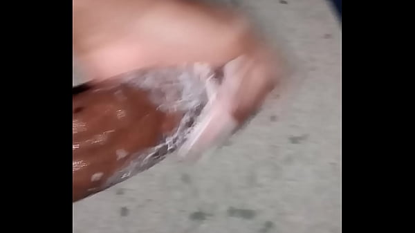 Play MP4 - It's 1 in the morning and I did it 4 the 4th time