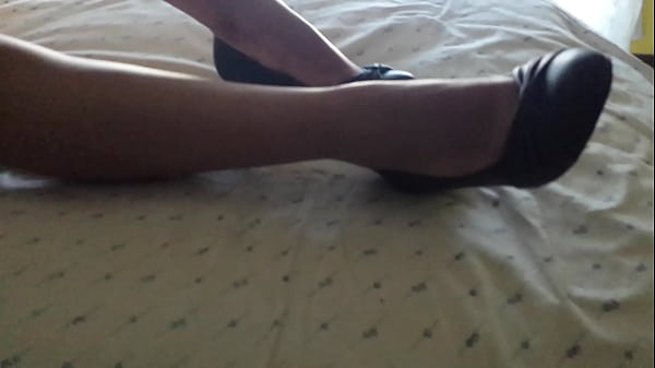 perfect small feet in heels