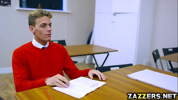 Play MP4 - Hot Nekane Sweet bouncing off her pussy on top