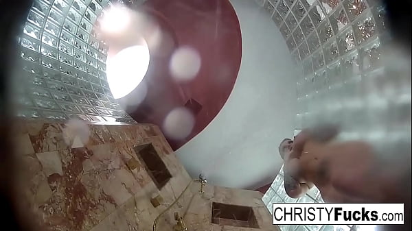 Sexy babes on the porn set 