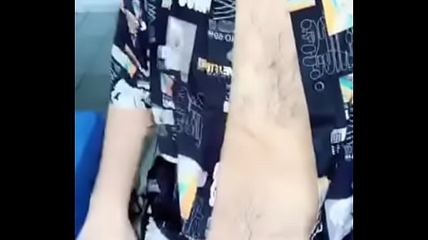 Gordinho tiktoker mostrando tudo