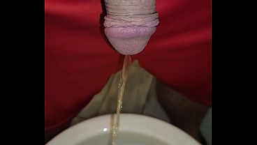 Solo pissing 