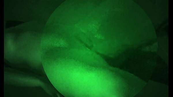 Play MP4 - Fingered on the massage table