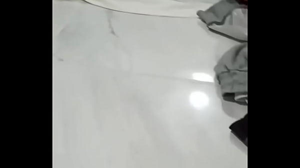 Play MP4 - College girl fucking without a condom with another student