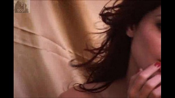 Play MP4 - Carol Castro -  Making of Playboy