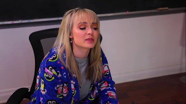 Lilly Bell Is Always Horny For A Throbbing Cock thumbnail