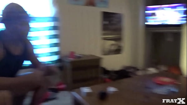 Play MP4 - TAP DAT ASS