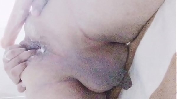 Putita pasiva mexicana metiendose un dildo bien rico 