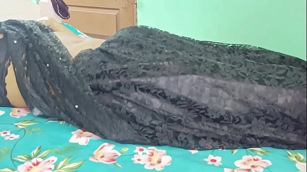 Soteli bahen ki chut se nikli white creamy orgasam pussy licking fuck hard