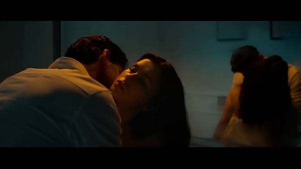 Play MP4 - 365 Days - Sex scene