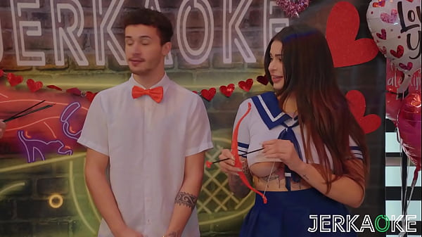 Jerkaoke Curvy Juicy_Latina Carolina_Cortez Gets Fucked Hard_Doggy Style