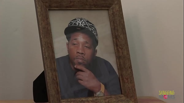 Play MP4 - Black dude picks up a brunette stranger and drills her pussy