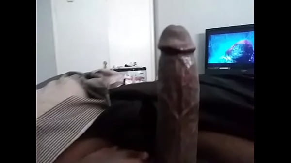 Damn i want to white bitches just like that to be hoes feel me 