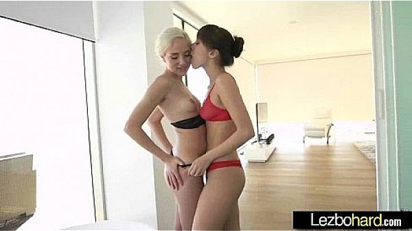 Sex Between Horny Amateur Teen Lez Girls (Jenna Sativa & Naomi Woods) video- 
