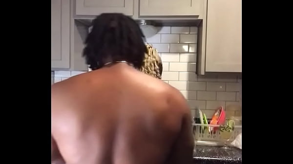 Play MP4 - Feeling FROGGY&quest;&quest;&quest; &OpenCurlyDoubleQuote;JUMP ON IT&rdquo;