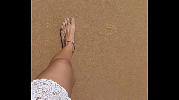 Peeing bikini public beach 