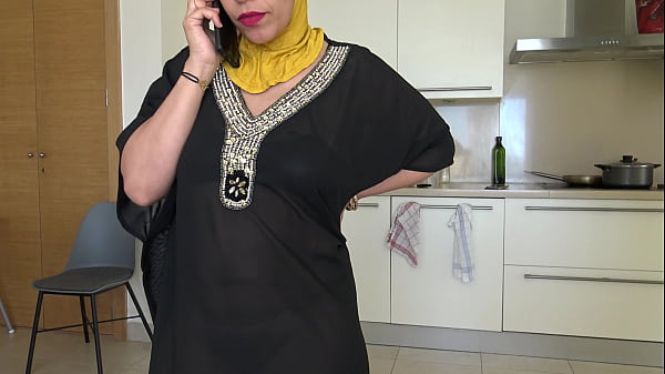 Saudi Arabia Cuckold Milf thumbnail