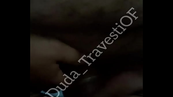 O daddy urso me arrombando quem a&iacute; curte uma sissy que se entrega para um macho da um rans cdzinhas brasil 