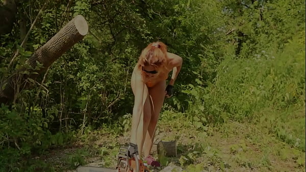 Nonton Sawing Wood In A Bikini! thumbnail