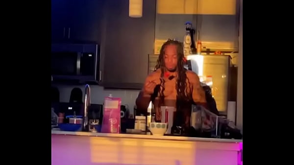 Nonton A Snack Dreads Way thumbnail