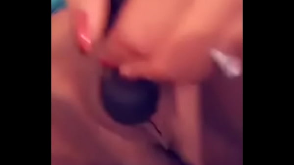 Nonton Play With Her Toy thumbnail