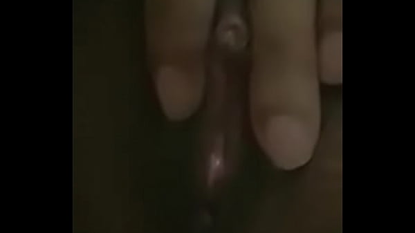 Play MP4 - Buceta da novinha gozando gostoso