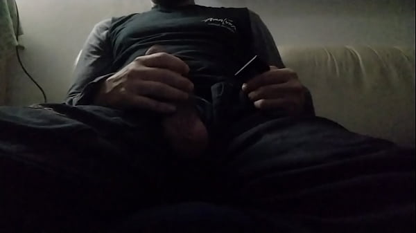 Play MP4 - Jugando con mi verga