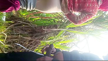 Play MP4 - First time jungal me mangal xxx video