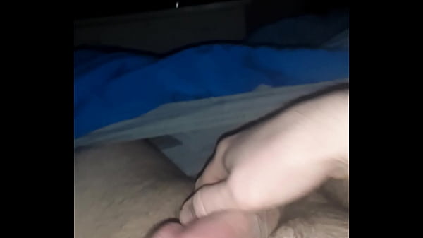 Play MP4 - Chilling high and horny