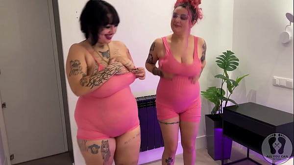 Gg huge boobs jumping tits belly fetish ass shaking preview 