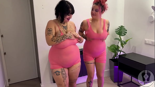 Gg huge boobs jumping tits belly fetish ass shaking preview 