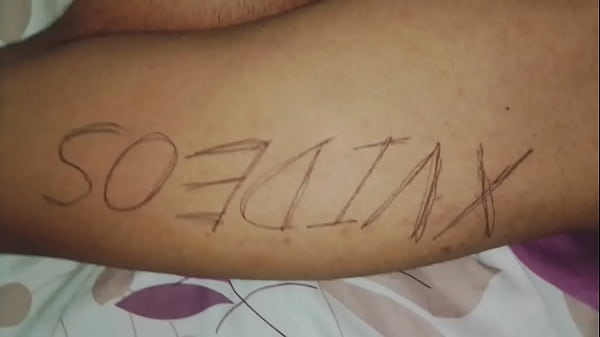 V&iacute;deo De Verificaci&oacute;n Un Poco Sexy thumbnail