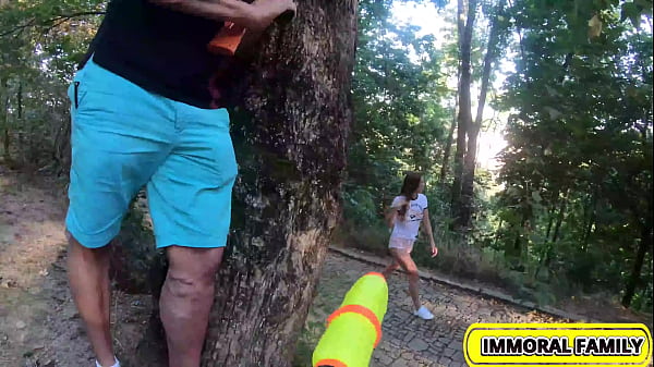 Nonton Alexis Crystal's Huge Czech Tits Exposed In Horny Woodland Chase! thumbnail