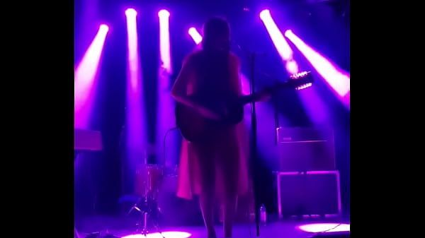 she with 5lez at_least