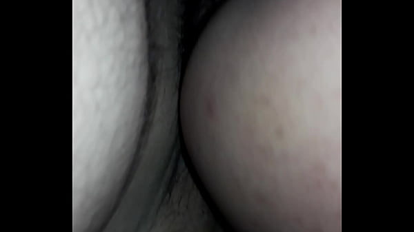 Moviendo el culo rico 