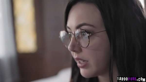 Sexy reporter fucks with an accused psychopath