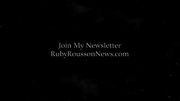 Glossy lips and bouncing tits 2