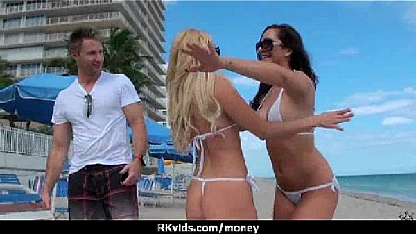 Hottie gets naked and has sex in public for cash 4 