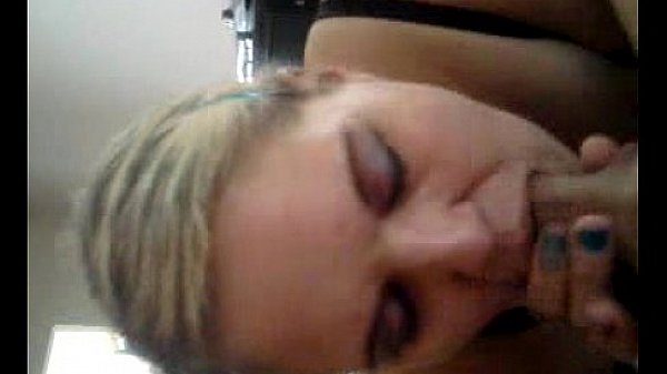 Nonton Sex Downstairs With All The Curtains Open! thumbnail