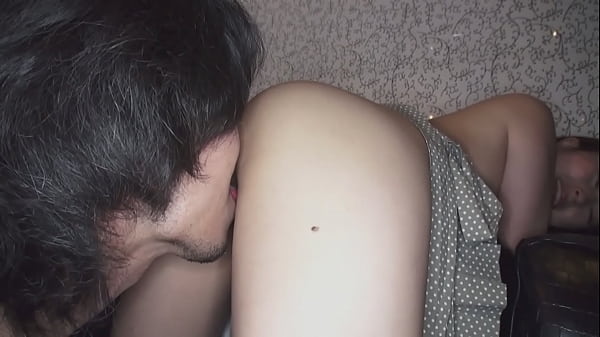 裸エプロンで熟女をハメてヤりました 笹岡けいこ 1