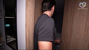 Mi hermanastro italiano esta de visita y acaba follandome bien deli sexo duro con joe dimarco