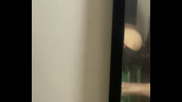 Play MP4 - MIS BOLAS REBOTAN