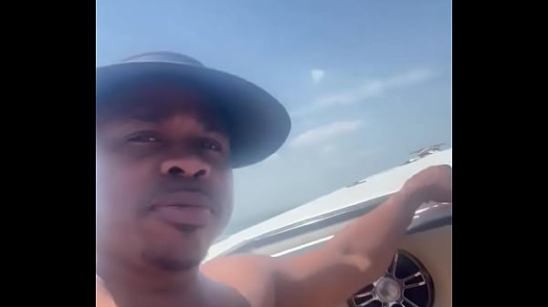 Nonton Heavy Hittas World Wide thumbnail