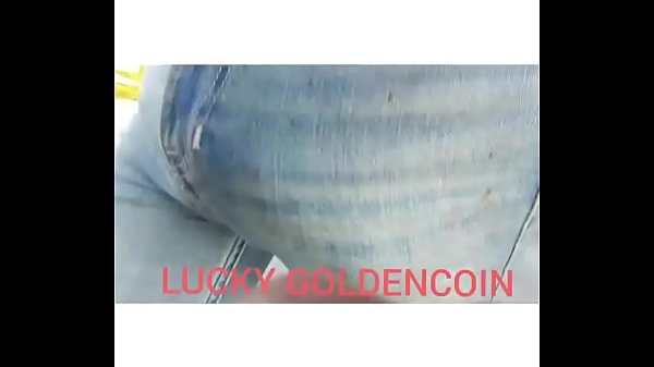 Play MP4 - commando in skin tight jeans