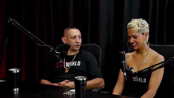 Gosta de levar uns tapas fez coisas hard na hora do sexo e o tamanho de pau que satisfaz natt paradise & rapos&atilde;o watch sheer red 