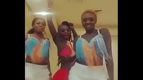Dancing Boobs thumbnail